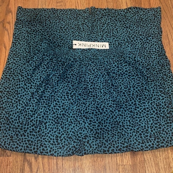 Minkpink Pants Size Medium NWT - Picture 2 of 7